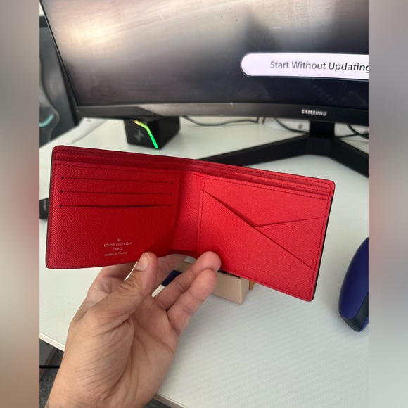 2021 Louis Vuitton Eclipse Wallet 2021 Holiday collection! - Picture 7 of 7